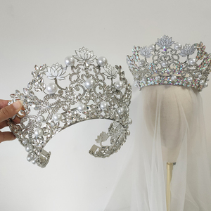 Corona da sposa Amelie con strass AB e perle, design a loto, per la gara di bellezza Miss Universo Globale. - Product Image 6