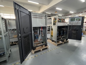 Industriële Online <span class=keywords><strong>Ups</strong></span> 600kva <span class=keywords><strong>800kva</strong></span> Met Ononderbroken Voeding Laagfrequente 3-fase Voor Spoorvervoer - Product Image 5