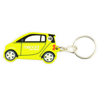 Porte-clés OEM personnalisé en vinyle souple, motif dessin animé armée, mini char de combat, pendentif cool pour garçon, souvenir d'anniversaire, accessoire de sac, vente en gros