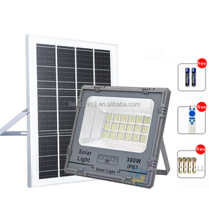 Đèn pha năng lượng mặt trời <span class=keywords><strong>LED</strong></span> 300W 200W thiết kế mới <span class=keywords><strong>2025</strong></span>, chống nước IP66, thân đèn ABS, cảm biến chuyển động, dùng cho sân vườn - Product Image 3