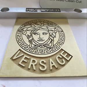 سعر ماكينة وضع علامات القطع بالليزر ثلاثية الأبعاد الصغيرة المحمولة الصغيرة والمجوهرات المصنوعة من الألومنيوم 20 واط و 30 واط و 50 واط للقطع والنقش للبلاستيك والمعادن والذهب - Product Image 5