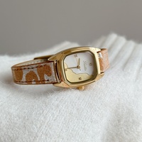 Montre de luxe Scottie 9194d en alliage de quartz, forme tonneau, avec incrustations de nacre, bracelet en cuir, pour femme, idéale pour un cadeau tendance