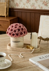 <span class=keywords><strong>Vaso</strong></span> in Travertino Naturale con 40 Rose Stabilizzate e Vassoio Abbinato, Rosa Immortale, Decorazione da Tavolo, Regalo - Product Image 2