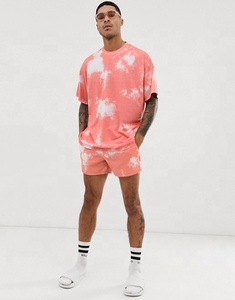 Vente en gros Ensemble t-shirt et short avec logo personnalisé pour homme bon marché Vêtements d'été décontractés imprimés brodés de haute qualité pour homme Ensembles deux pièces - Product Image 1