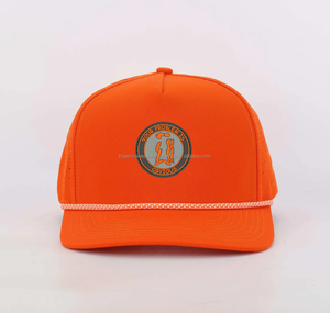 Casquette de baseball imperméable à visière incurvée avec logo en PVC à 5 panneaux, personnalisable en gros, pour sports de plein air, mode, orange, casquettes de golf - Product Image 1