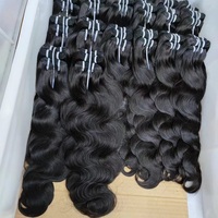 Letsfly En Gros Extensions de Cheveux Humains Vierges à Cuticules Vagues Brésiliennes Ondulées Crépu en Faisceaux pour Femme