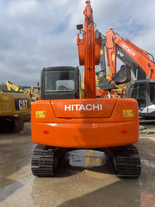 Mini-excavatrice Hitachi ZX70 d'occasion à bas prix, modèle 2017, 7 tonnes, capacité de la benne de 0,3 m, moteur 100% japonais - Product Image 4