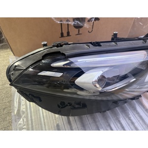 Faros LED Originales Usados <span class=keywords><strong>de</strong></span> Alta Gama para Mercedes-Benz Clase A 177 2019-2023, Temperatura <span class=keywords><strong>de</strong></span> Color 6000K, Bombilla H4 12V, Luces Intermitentes - Product Image 4