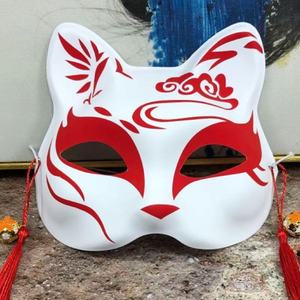 Maschere da Festa Ecologiche e Alla Moda a Forma di Gatto e Volpe per Donne - Product Image 1