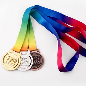 Medallas Metálicas Personalizadas con Grabado Único en Relieve, Medalla Deportiva de Baloncesto y Fútbol de Aleación de Zinc, Medalla 3D Dorada - Product Image 5