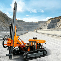 Foreuse pneumatique sur chenilles en acier robuste, poids 4250 kg, moteur 85 kW, profondeur de forage 30-40 m, diamètre de forage 90-130 mm, eaux profondes