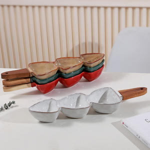 Nouveau design occidental Bol à croustilles et à trempettes en céramique à 3 compartiments divisés - Product Image 2