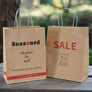 Bolsa de Papel Negra Mate de Lujo con Logotipo en Dorado, Bolsa Cuadrada para Perfumes o Joyería de Marca para Mujer, Calidad Ecológica Directa de Fábrica - Product Image 1