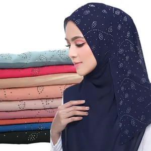 2022 Nieuwe Stijl Moslim Tulband Vlakte Parel Chiffon Hijab Diamant Kristal Kleine Bladeren Boren Bubble Sjaal Voor Vrouwen Hijab