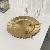 Groothandel Goedkope Europese Stijl Gouden Dessertplaat Tandwiel Rand Fruit Salade Oplader Platen Voor Bruiloft Hotel Tafelaccessoires