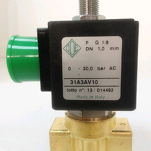 Válvula Solenoide de Tres Vías Ode 31A3AV10 1/2 Pulgada DN10mm 0-20 Bar AC Fabricada en Italia - Product Image 1