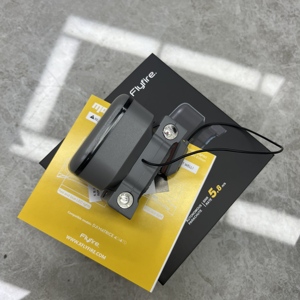 Sistema de Paracaídas FlyFire Manti 4 Dock con Respuesta de 500ms y Paro de Hélice FTS para Matrice 4D 4TD - Product Image 4