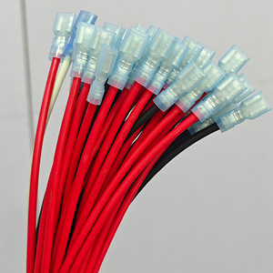 Anello isolante personalizzato terminale 18AWG 16AWG 14AWG cablaggio assemblaggio per batteria fotovoltaico filo terra - Product Image 1