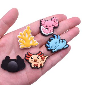 Fábrica al por mayor lindo salamandra <span class=keywords><strong>PVC</strong></span> zuecos encantos animales dibujos animados zapato decoraciones a granel hebilla encantos para zapatos - Product Image 2