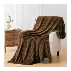 Super Zacht Uniek Ontwerp Hot Selling Cowfy Light Throw Deken 3d Jacquard Groen Fuzzy Flanel Fleece Deken