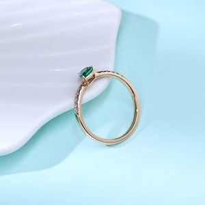 Bague de fiançailles personnalisée en or massif 18 carats avec émeraude taille poire, cadeau pour anniversaire de mariage, fête, Saint-Valentin, petite amie - Product Image 6