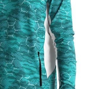 Hoodie de pêche avec protection UV UPF50+, masque intégré, tissu anti-transpiration et ventilation latérale pour un refroidissement maximal - Product Image 6