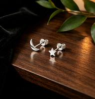 Boucles d'oreilles asymétriques en acier inoxydable 316L, motif lune et étoile, plaquées PVD, résistantes à l'eau, sans ternissement, bijoux délicats pour femmes