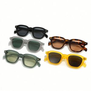 Gafas de Sol Cuadradas Retro 2025 con Logotipo Personalizado, Protección UV400, Remaches, Montura Pequeña, para Hombre y Mujer - Product Image 4