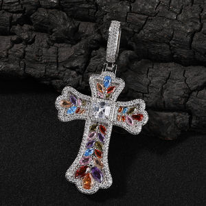 UWIN Retro Rojo Azul Circón Cúbico Cruz Cristiana Colgante Antiguo Color <span class=keywords><strong>CZ</strong></span> Cruz Colgantes Collar para Hombres - Product Image 3