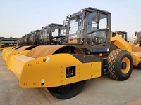 Compacteur vibrant à tambour unique de 11 tonnes, modèle 6611E, le plus vendu, avec deux options d'amplitude pour la construction routière et les travaux de terrassement
