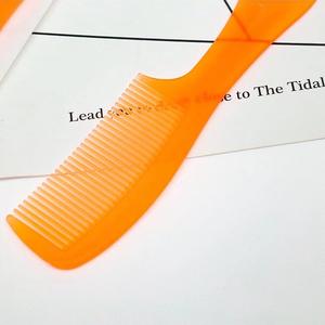 Grand peigne en corne de bœuf, épais et incassable, pour les vendeurs de rue, peigne à cheveux, peigne promotionnel, vendu à un ou deux yuans. - Product Image 4