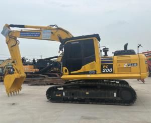 Komatsu รถขุดตีนตะขาบใช้ PC200 20ตัน2024รุ่น100% เครื่องยนต์ดีเซล116KW ญี่ปุ่นปั๊มทรงพลัง - Product Image 1