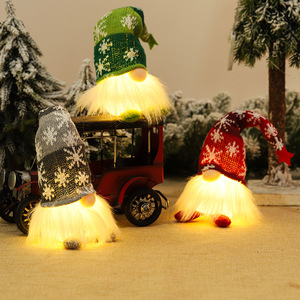 Décorations de Noël en tricot, gnome sans visage avec lumière pour la décoration de la maison, cadeau de Noël et de Nouvel An - Product Image 2