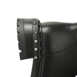 <span class=keywords><strong>Bottines</strong></span> <span class=keywords><strong>Chelsea</strong></span> rétro noires cloutées pour <span class=keywords><strong>femme</strong></span> Moncheer, avec fermeture éclair avant, semelle épaisse, style motard, design coréen, automne-été - Product Image 6