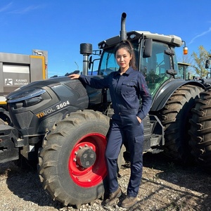 Tracteur agricole 4x4 de marque Tavol, 2804, 280 ch, avec gros pneus, moteur et boîte de vitesses - Product Image 3