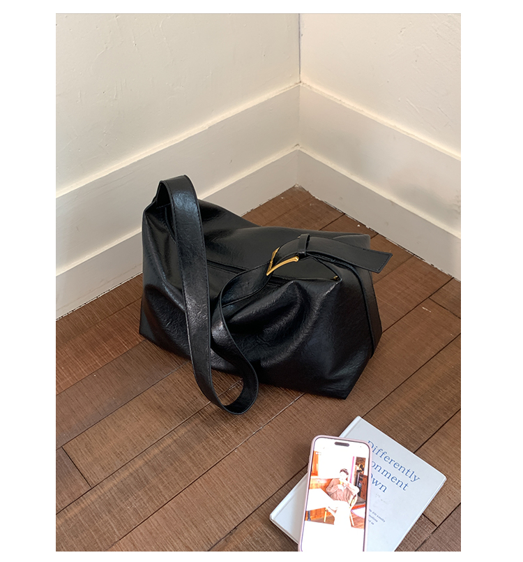 Sac fourre-tout en PU - couleur 5 - 40*11*32cm