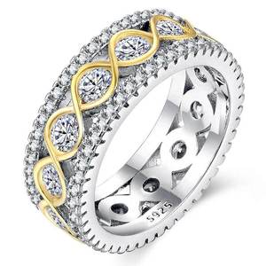 Anello in Metallo Bicolore, Gioiello Minimalista ed Elegante per Donna - Product Image 1
