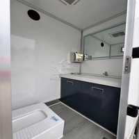 Remorque de toilettes mobiles sur mesure avec 2 cabines pour événements extérieurs, chantiers de construction et camping