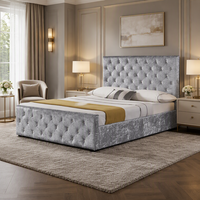 Cadre de lit capitonné en velours gris de luxe avec tête de lit haute et boutons capitonnés, lit moderne en velours, mobilier de chambre à coucher taille King