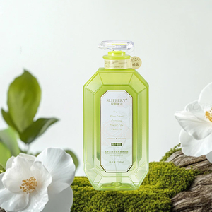 Gel douche liquide rafraîchissant écologique à l'extrait floral biologique à base de vitamine E et de fleurs d'oranger glissantes - Product Image 1