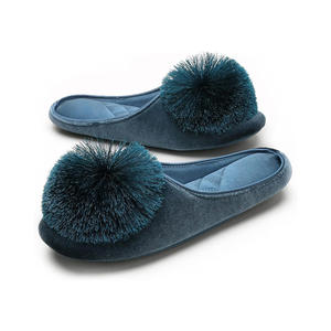 Kadın taşınabilir kapalı yatak odası terlikleri ile kabarık Pom-pom seksi yumuşak ev ayakkabıları ile TPR taban bale tarzı terlik - Product Image 3