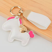 Porte-clés lumineux en cuir PU souple, faits à la main, colorés, mignons, en forme d'animaux de dessin animé, personnalisables, promotionnels, pour sacs à main féminins, vente en gros