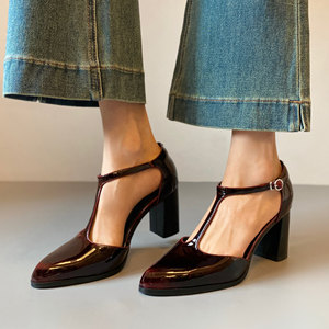 Nuove Scarpe Estive da Donna in Stile Vintage Francese con Punta Affusolata e Cinturino a T, Tacco Grosso Regolabile, Scarpe Eleganti OEM ODM all'Ingrosso - Product Image 1