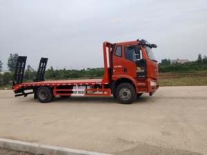 Camión de Remolque de Plataforma Plana para Transporte de Excavadoras de 20 Toneladas, Combustible Diésel, Nuevas Cadenas de Seguridad de Acero para Control de Carga, Vehículo de Recuperación - Product Image 3
