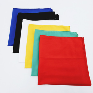 Écharpes carrées haut de gamme, foulards en soie spéciaux pour magiciens, accessoires de magie de close-up Kingmagic, vente en gros auprès des fabricants. - Product Image 1