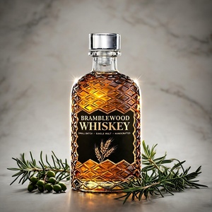 Bouteille en verre super-flint gaufré de luxe 500 ml, personnalisable avec logo, vide, pour spiritueux, whisky, vodka, brandy, <span class=keywords><strong>gin</strong></span>, rhum – Fabrication OEM - Product Image 4