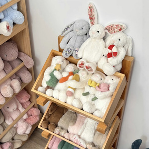 Peluche lapin moelleux avec gâteau - Lapin mignon aux oreilles tombantes tenant un gâteau d'anniversaire, jouet en peluche lapin pour le soutien émotionnel et cadeau - Product Image 3