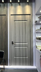 باب جلد WPC مقاوم للماء بتصميم حديث لغرف النوم ، باب رغوة PU عازل للصوت من البولي فينيل كلوريد والخشب للفنادق والفيلات - Product Image 5