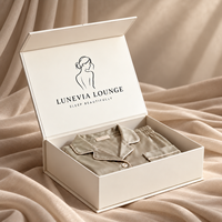 Boîte cadeau rigide magnétique de luxe, boîte d'emballage pliable personnalisée imprimée pour pyjamas, vêtements de nuit, vêtements