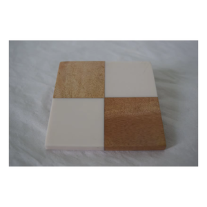 Compre Posavasos Redondos de Madera y Resina Reutilizables Hechos a Mano de Lujo de ART ZONE INTERNATIONAL para Decoración de Mesa - Product Image 1